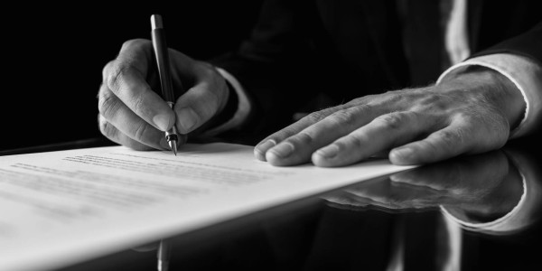 Derecho Inmobiliario / Abogados Inmobiliarios Culla · Desahucio por Ocupación Ilegal - Echar Ocupas / Okupas 