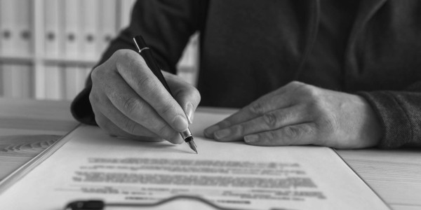 Derecho Mercantil / Abogados Mercantilistas Culla · Asesoramiento Contratación y Reclamación de Pólizas de Seguro Comercial